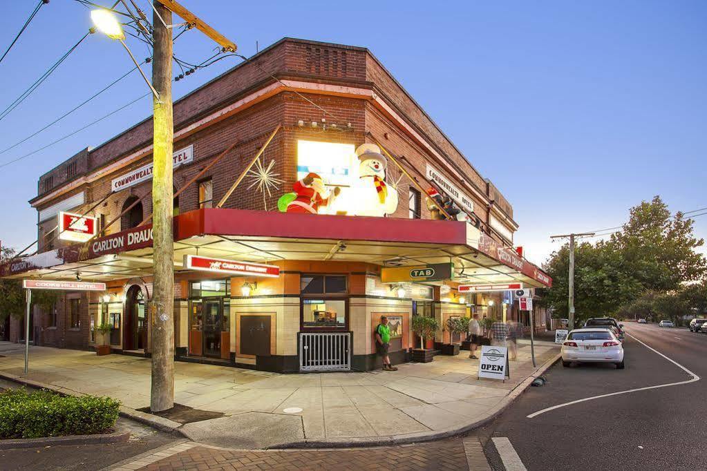 Commonwealth Hotel Newcastle Exterior photo